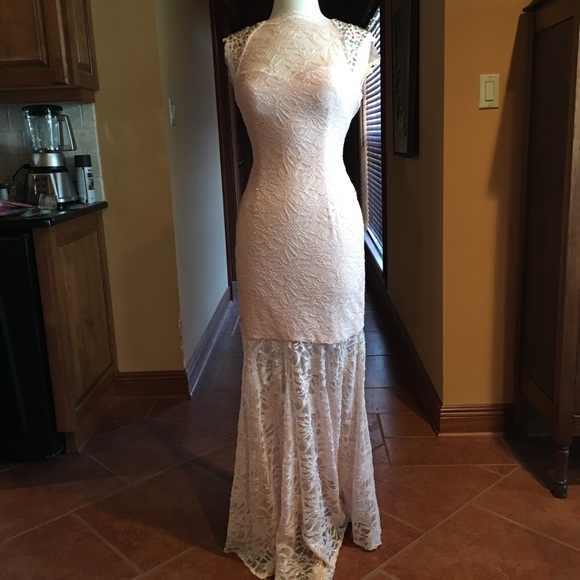 Beautiful Blush Prom Pageant dress - Picture 1 of 8